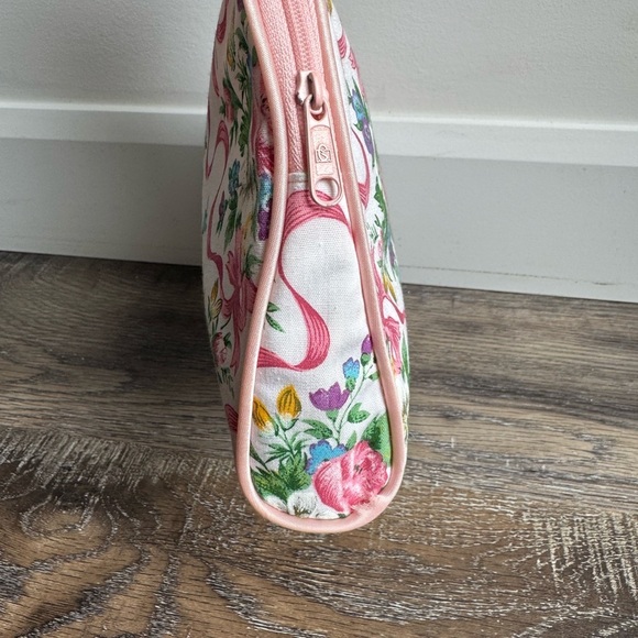 Retro Floral Pink Cosmetic Pouch - Picture 4 of 8